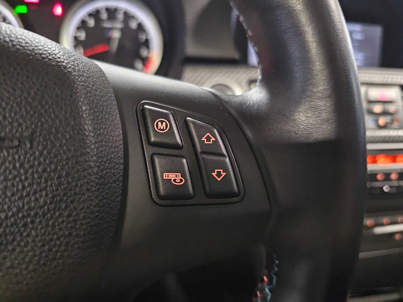 Thumbnail: 2011 BMW M3 - 20