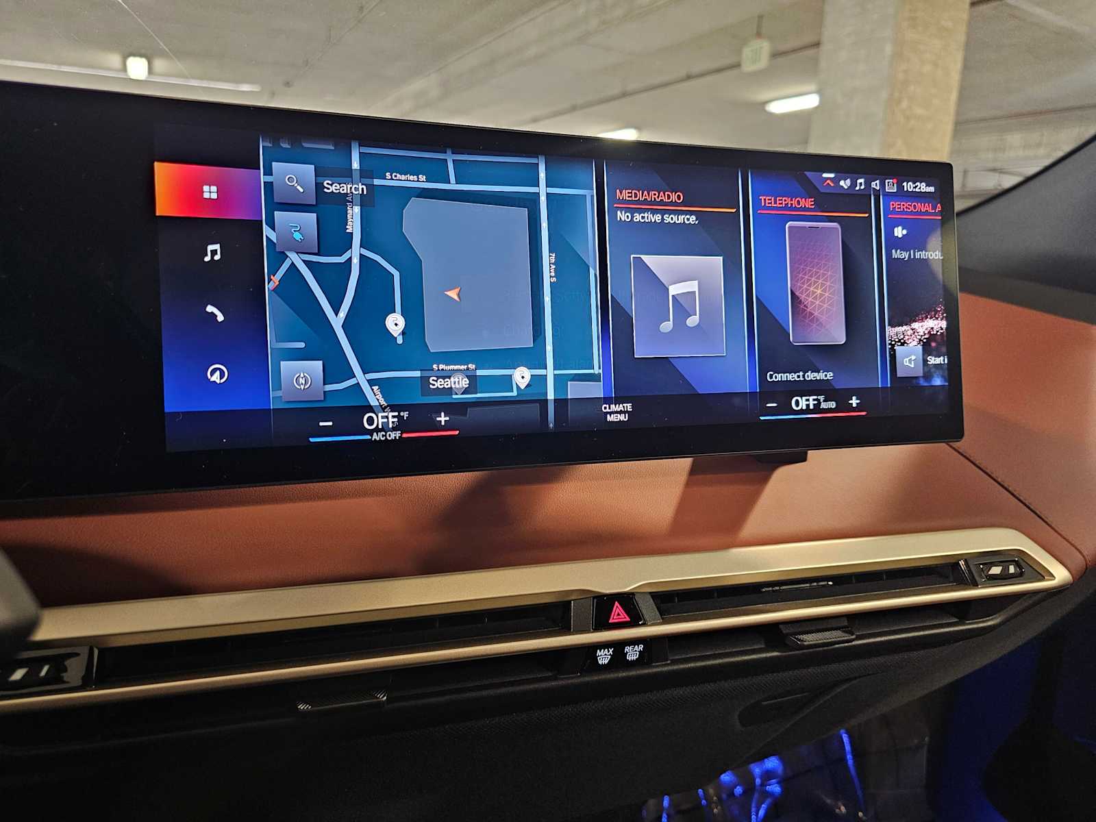 Thumbnail: 2023 BMW iX - 12