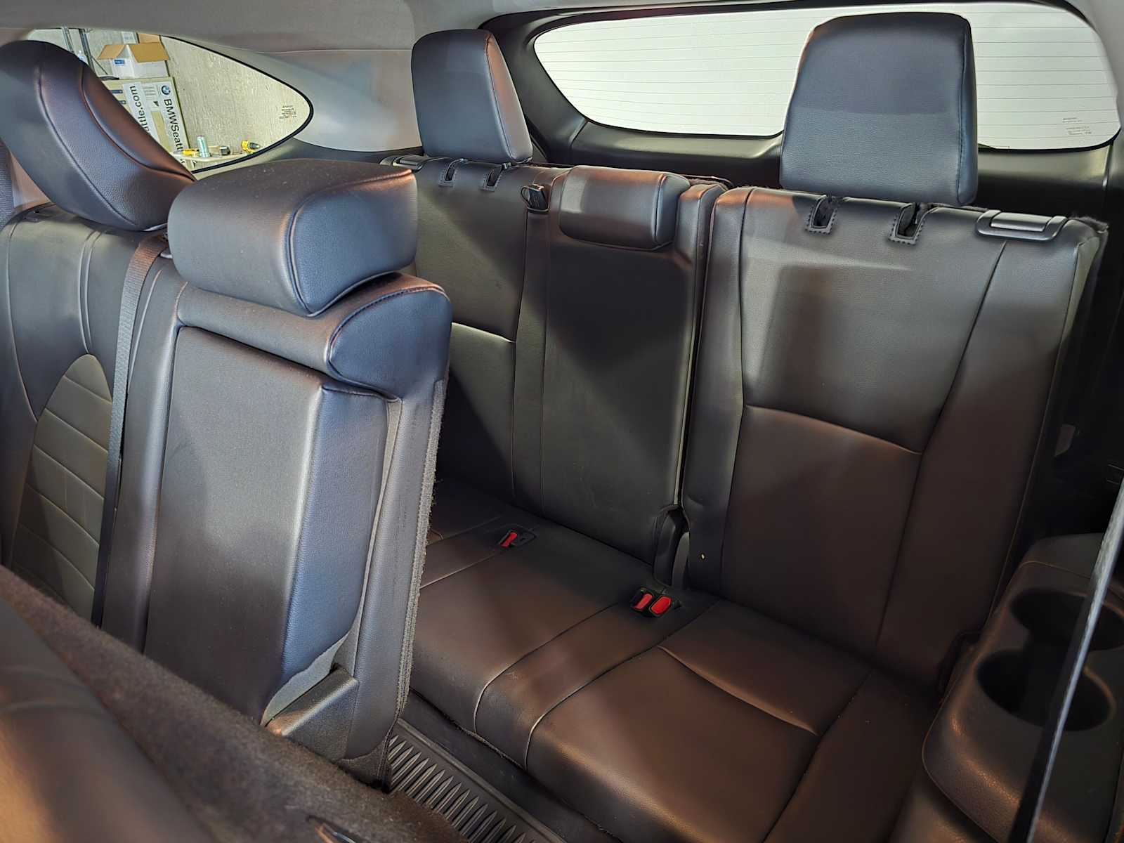 Thumbnail: 2024 Toyota Highlander - 32