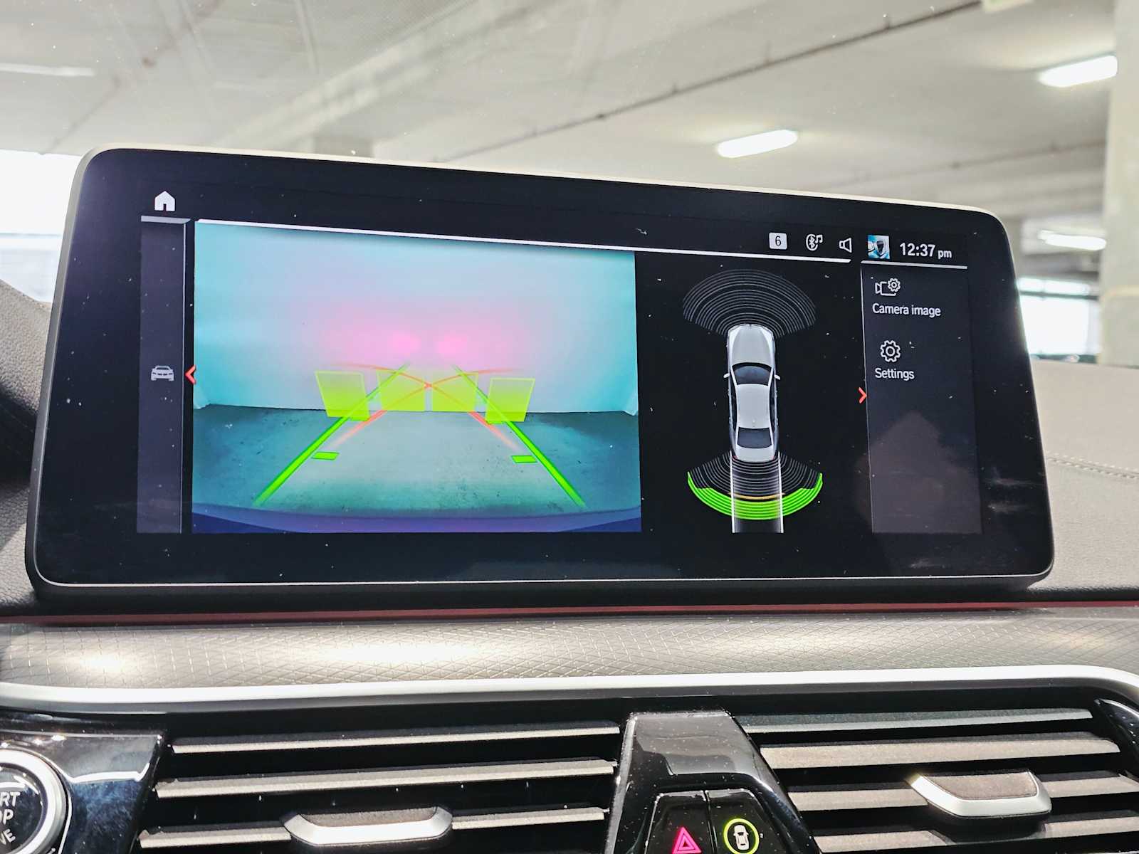 Thumbnail: 2023 BMW 5 Series - 15