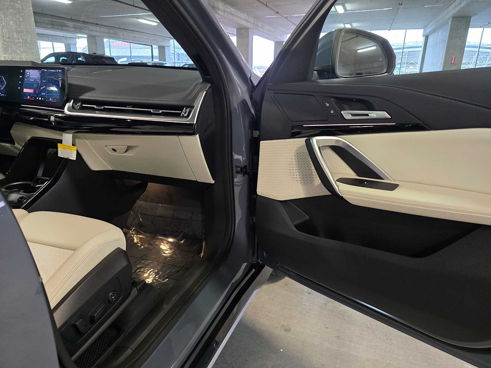 Thumbnail: 2026 BMW X1 - 30