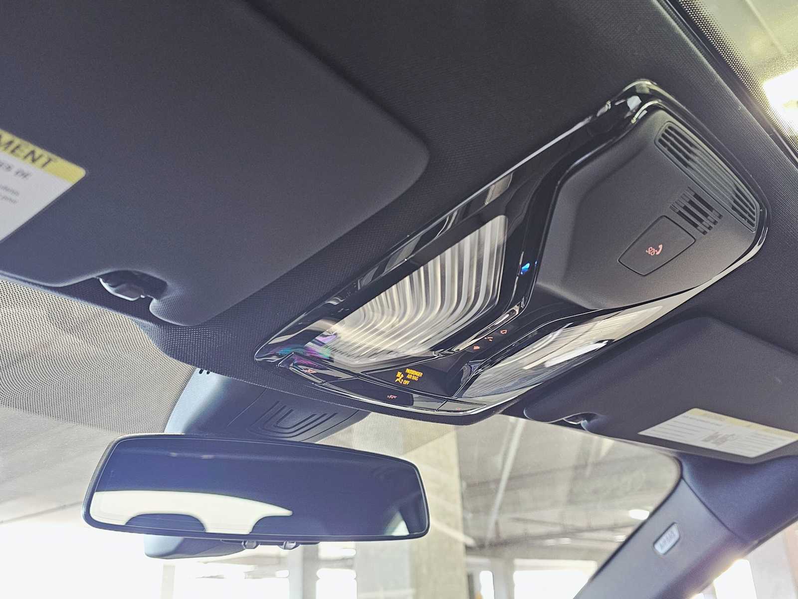 Thumbnail: 2025 BMW i4 - 21