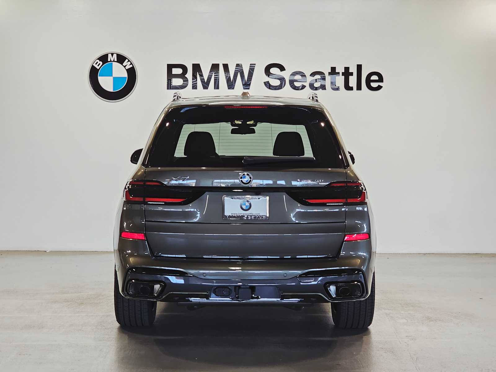 Thumbnail: 2026 BMW X7 - 5