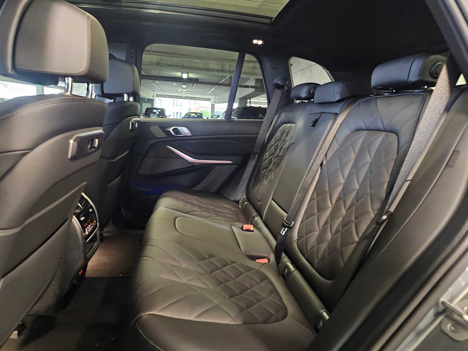 Thumbnail: 2026 BMW X5 - 36