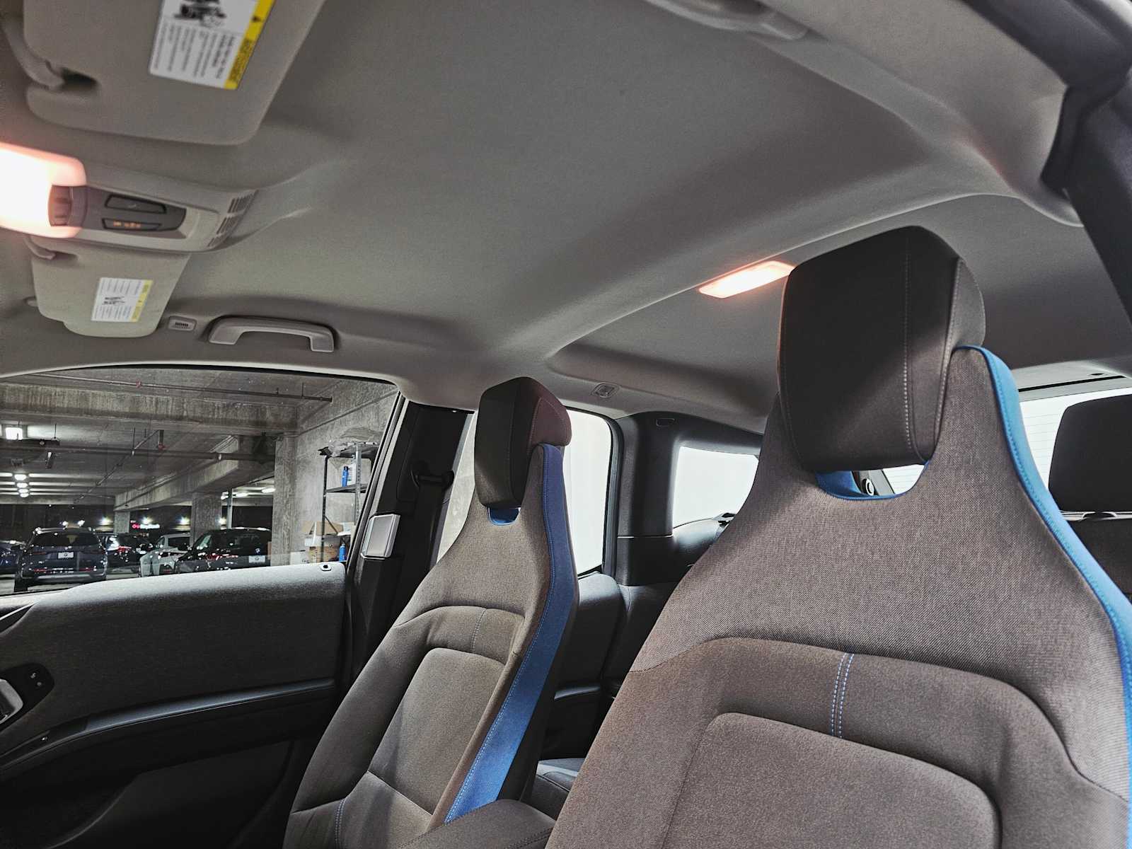 Thumbnail: 2018 BMW i3 - 24