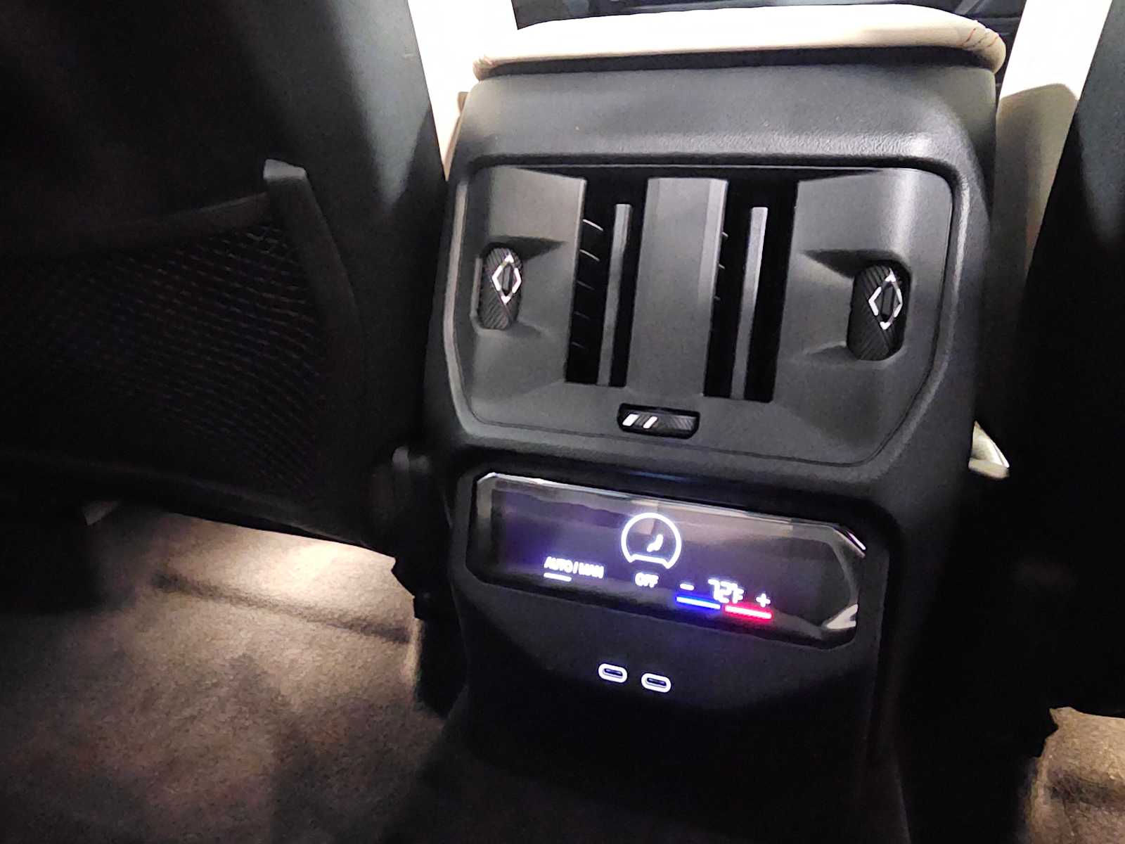 Thumbnail: 2026 BMW X3 - 37