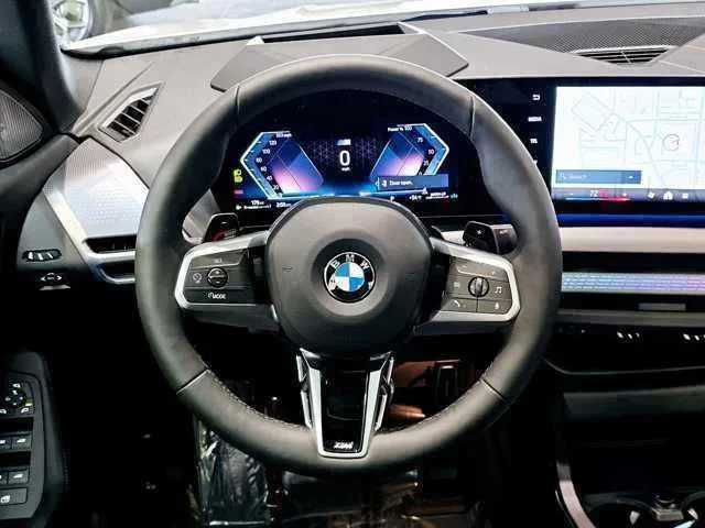 Thumbnail: 2025 BMW 2 Series - 10