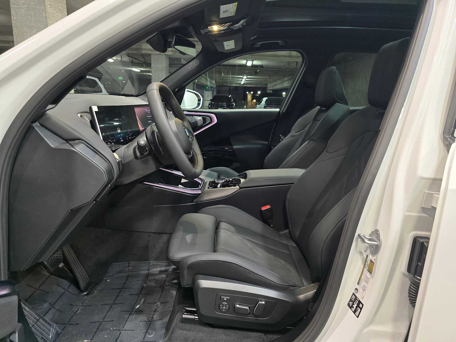 Thumbnail: 2026 BMW X3 - 23