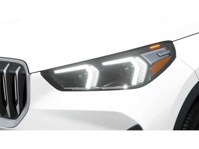 Thumbnail: 2026 BMW X1 - 6
