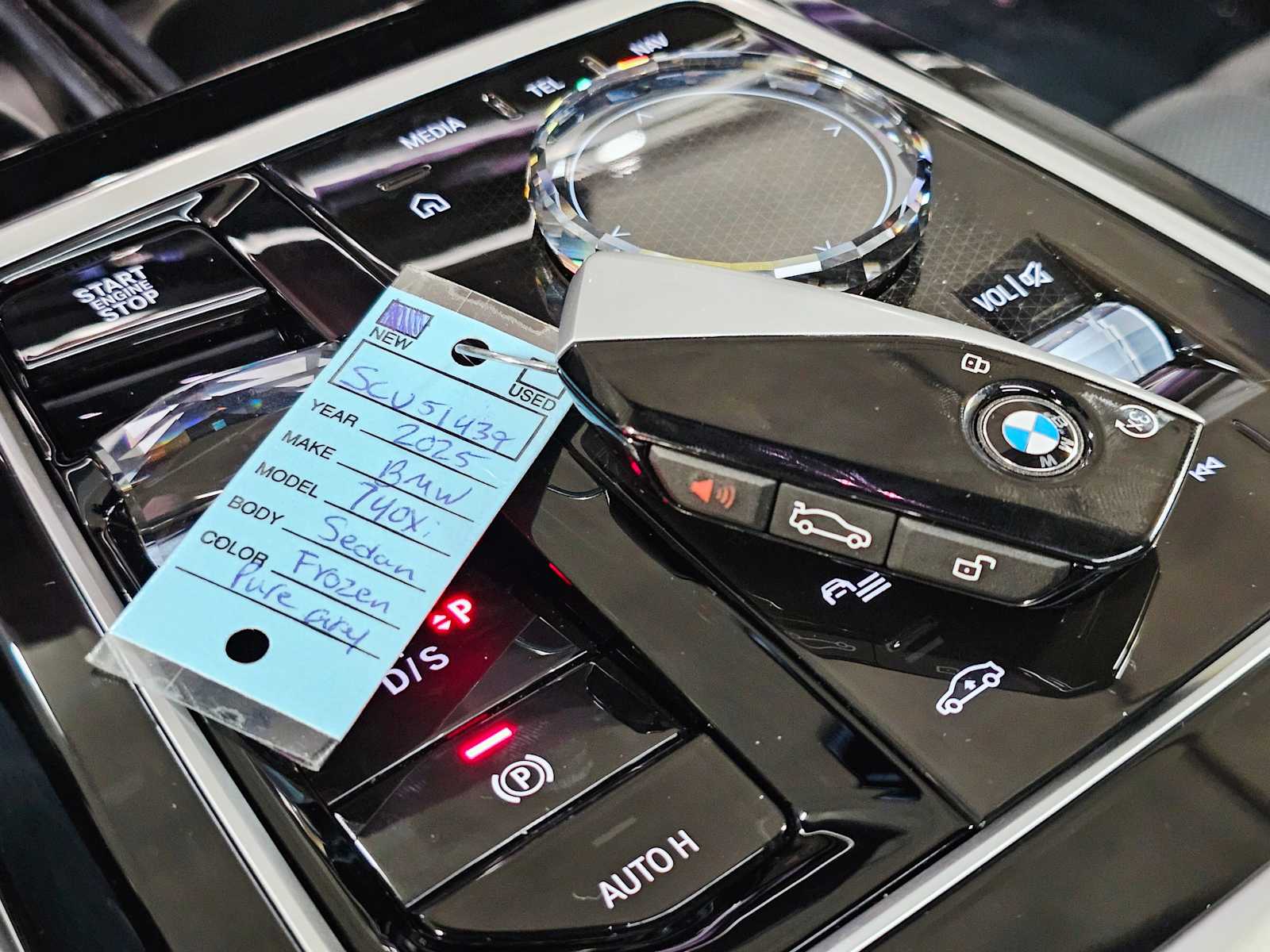 Thumbnail: 2025 BMW 7 Series - 31