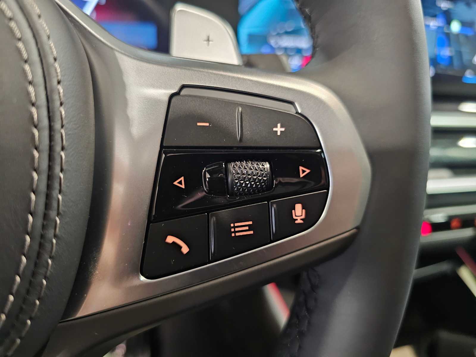 Thumbnail: 2026 BMW X5 - 17