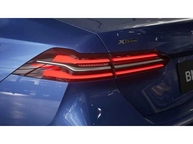 Thumbnail: 2026 BMW 5 Series - 8