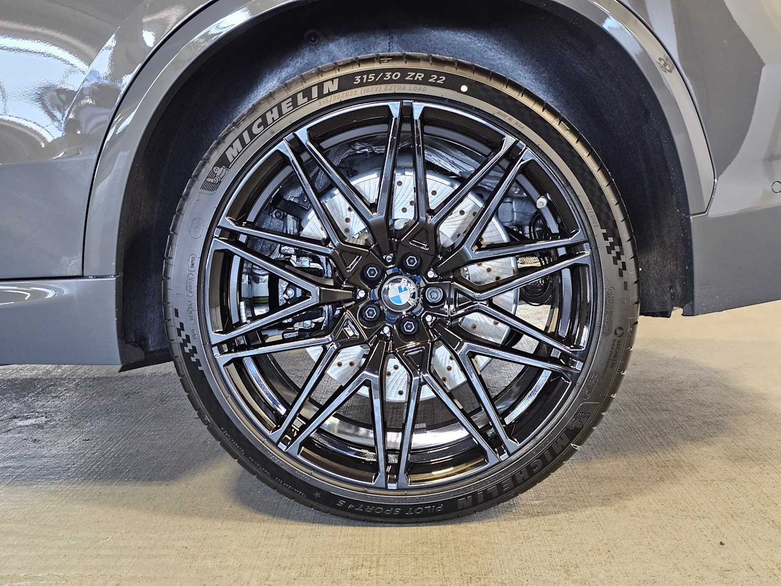 Thumbnail: 2026 BMW X5 - 8