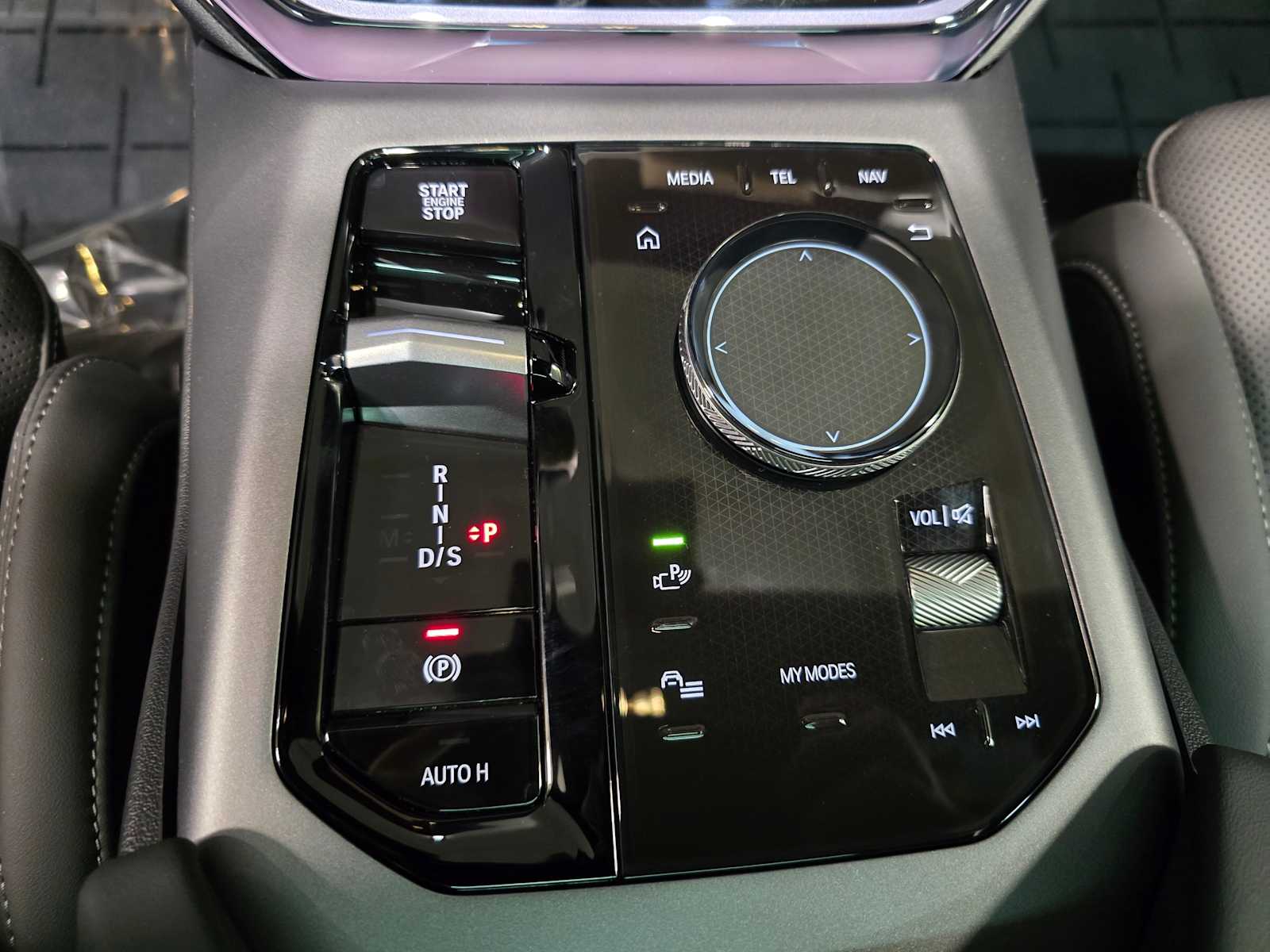 Thumbnail: 2026 BMW X3 - 21