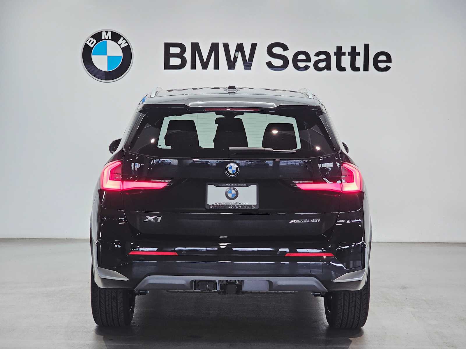 Thumbnail: 2026 BMW X1 - 5