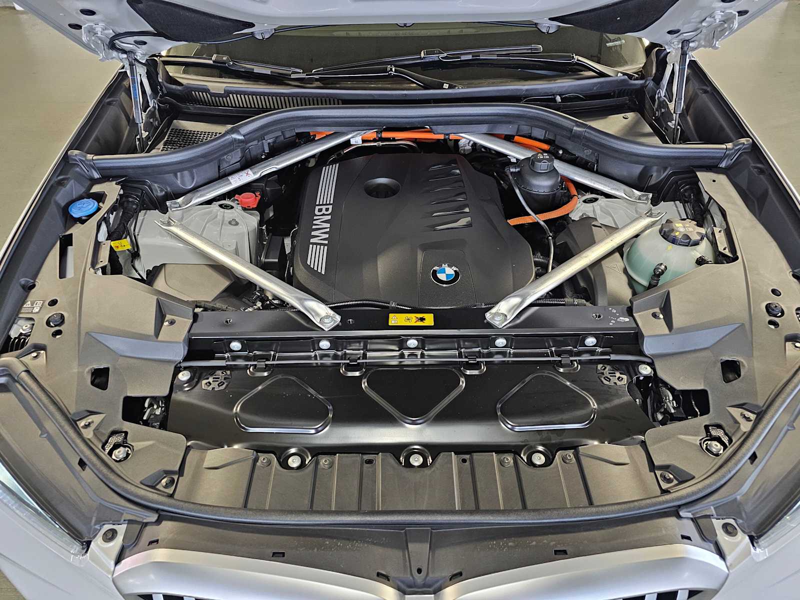 Thumbnail: 2026 BMW X5 - 9