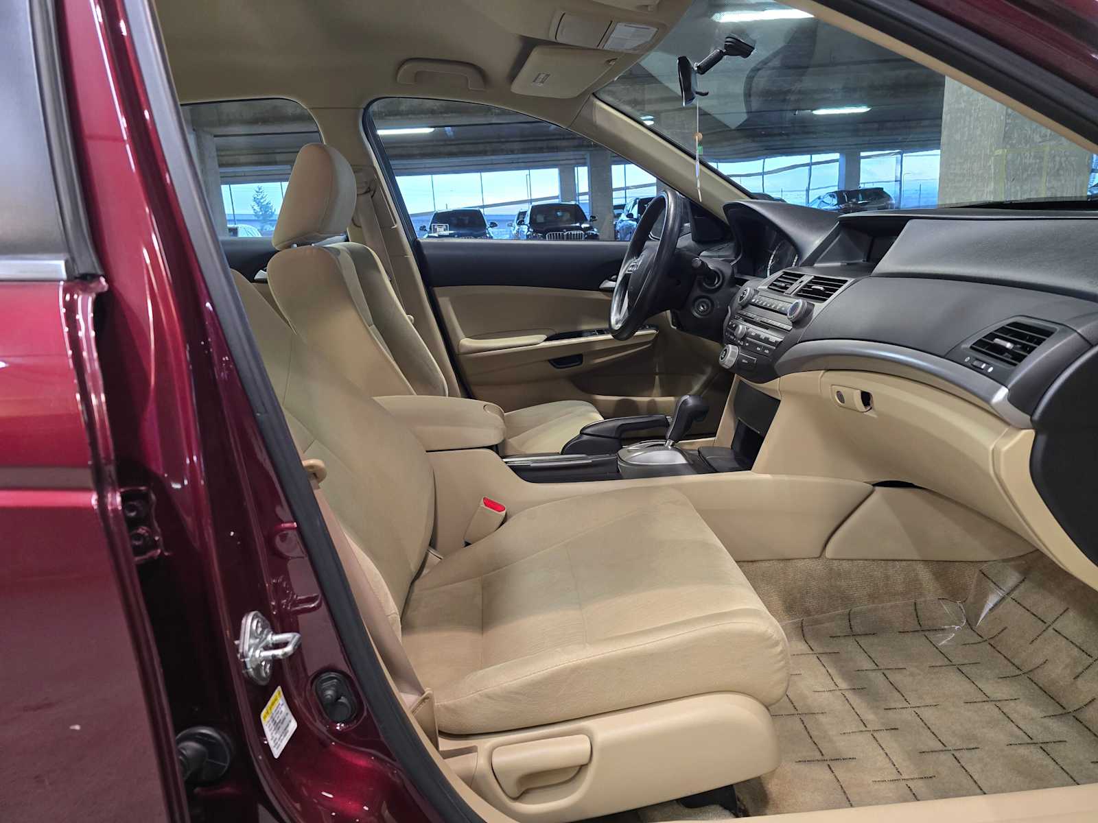 Thumbnail: 2011 Honda Accord - 29