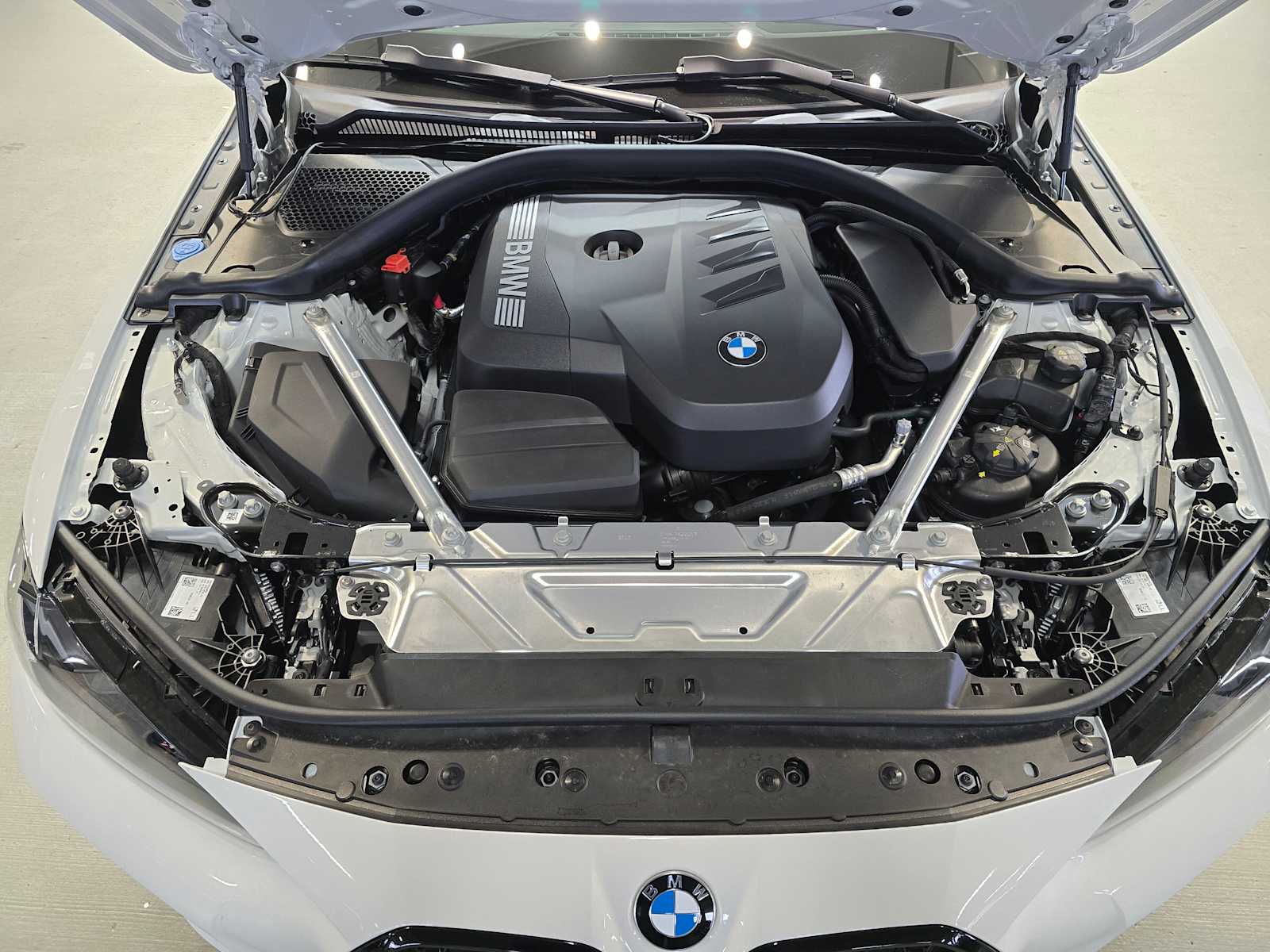 Thumbnail: 2026 BMW 4 Series - 9