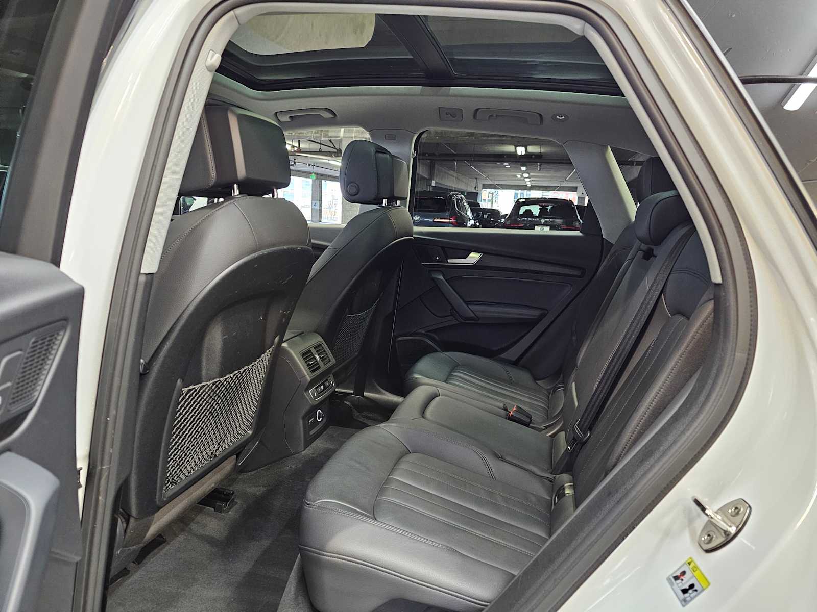 Thumbnail: 2020 Audi Q5 - 27