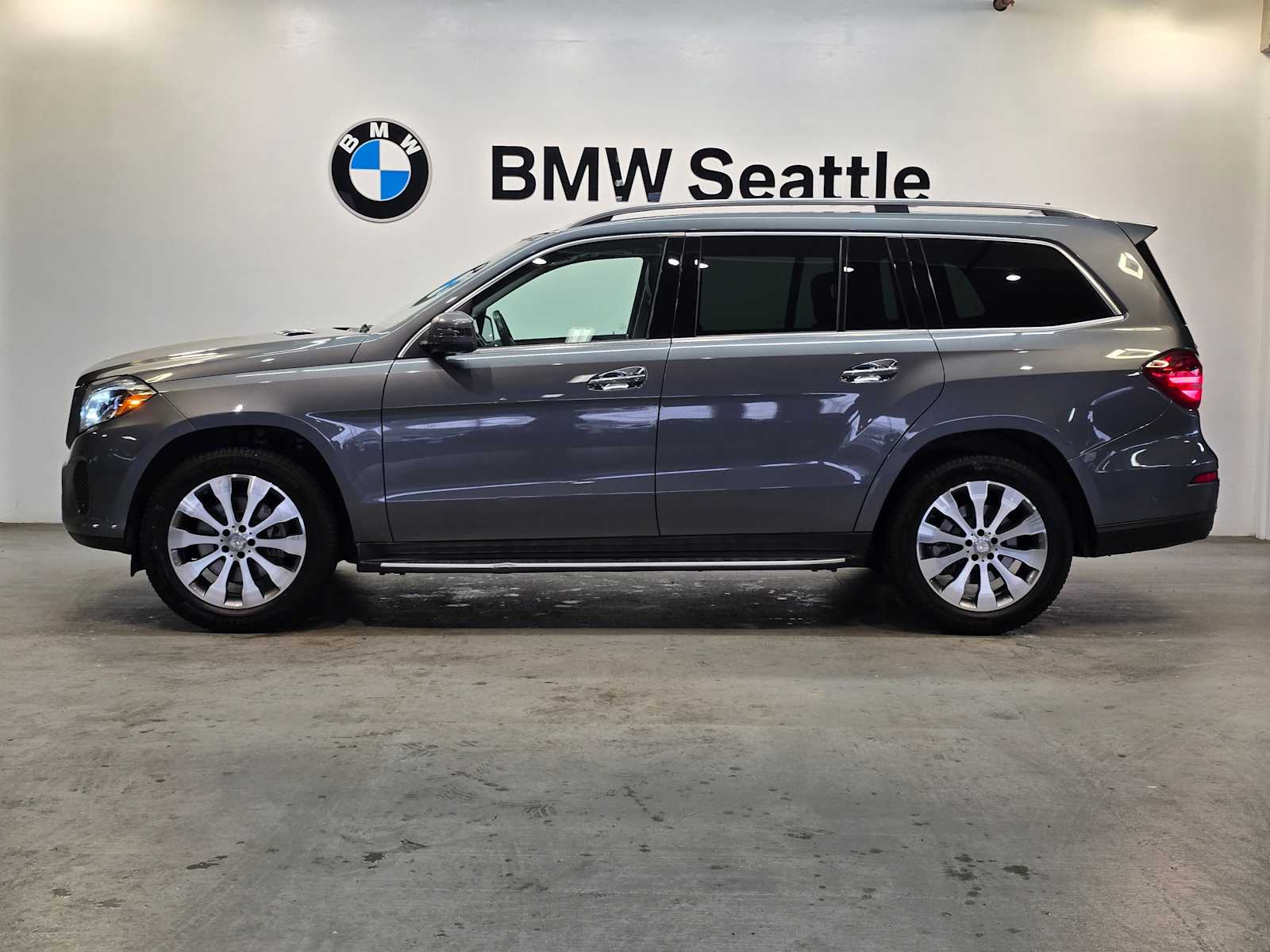 Thumbnail: 2017 Mercedes-Benz GLS - 3