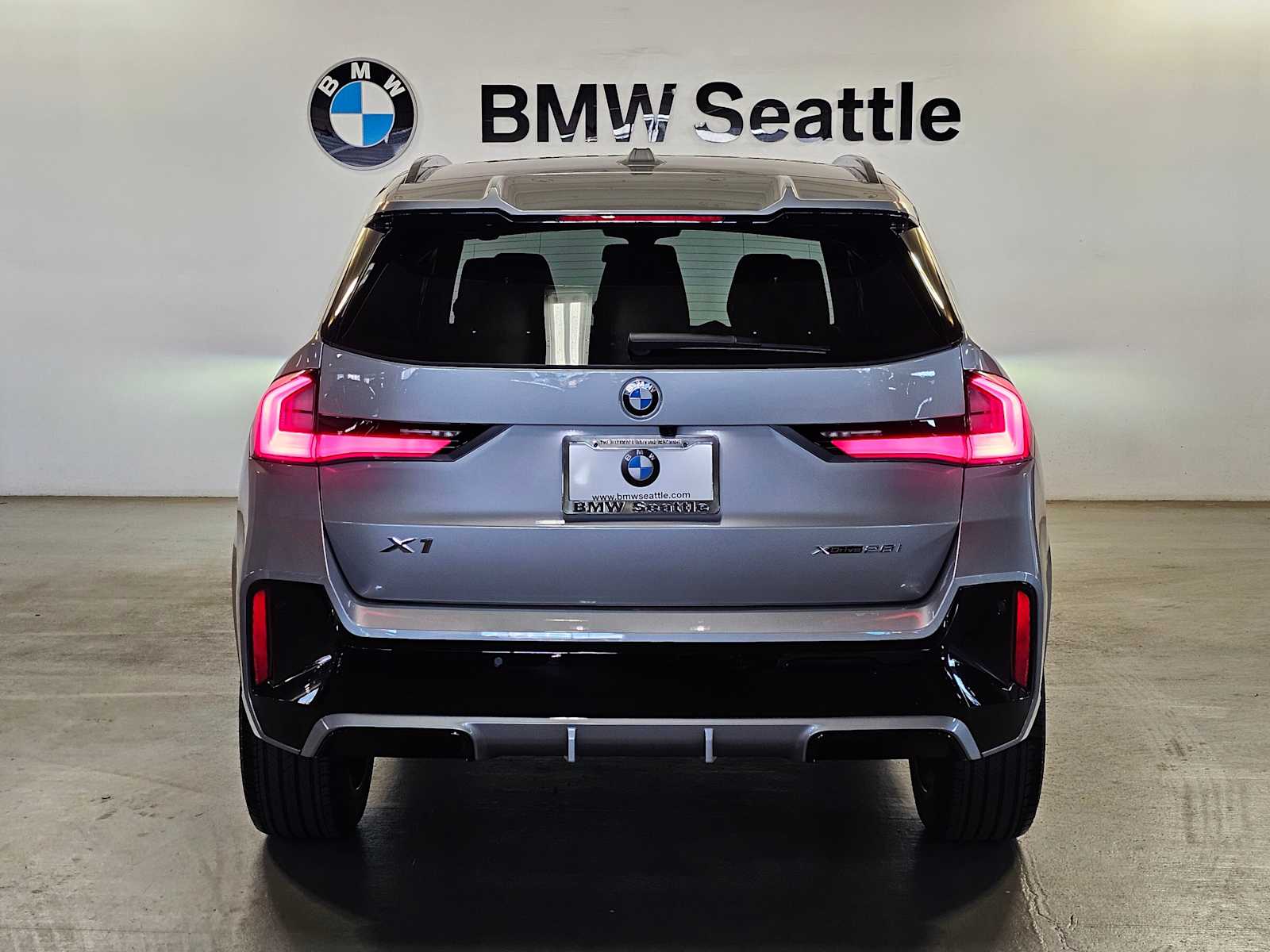 Thumbnail: 2026 BMW X1 - 5