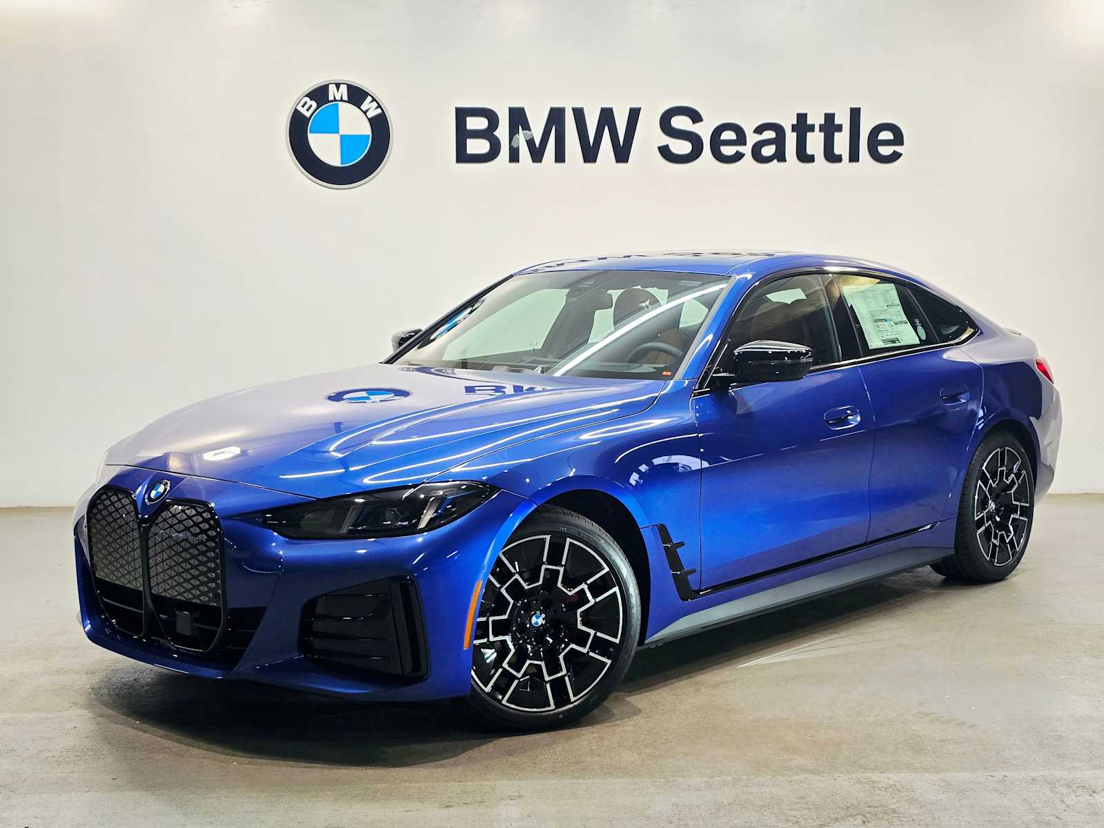 Thumbnail: 2026 BMW i4 - 1