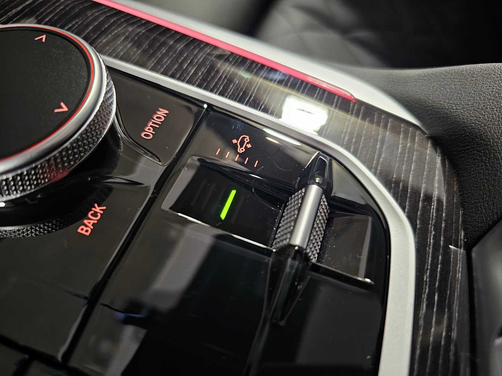 Thumbnail: 2026 BMW X5 - 25