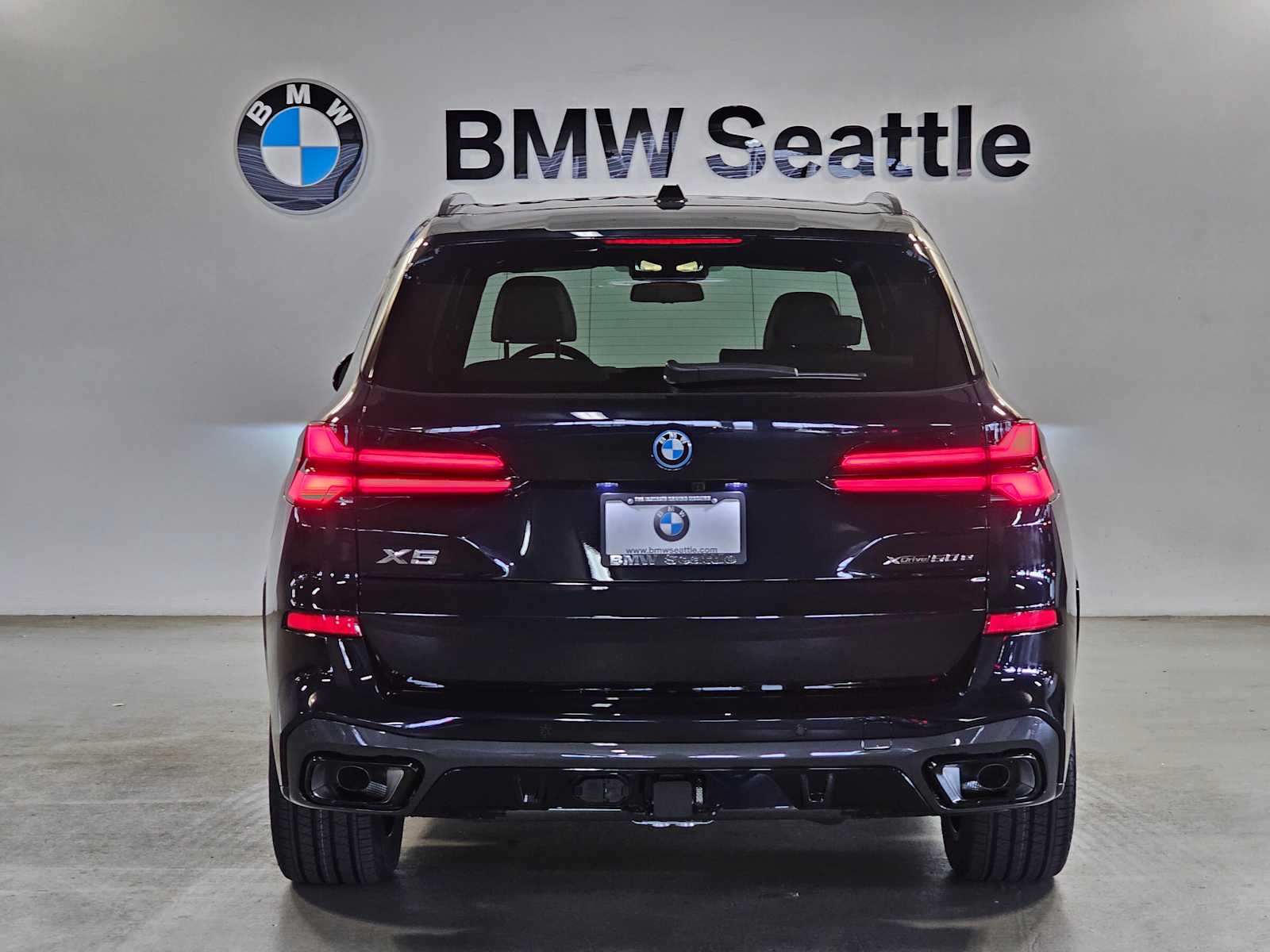 Thumbnail: 2026 BMW X5 - 5