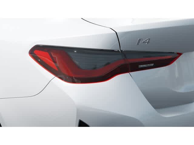 Thumbnail: 2026 BMW i4 - 8