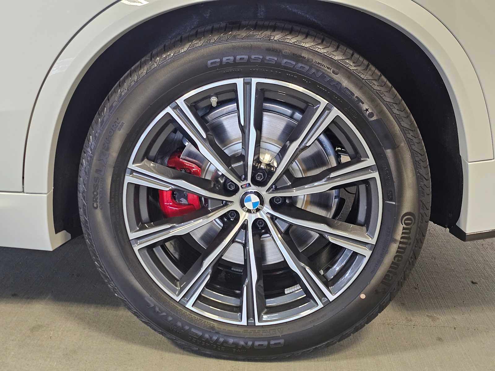 Thumbnail: 2026 BMW X5 - 8