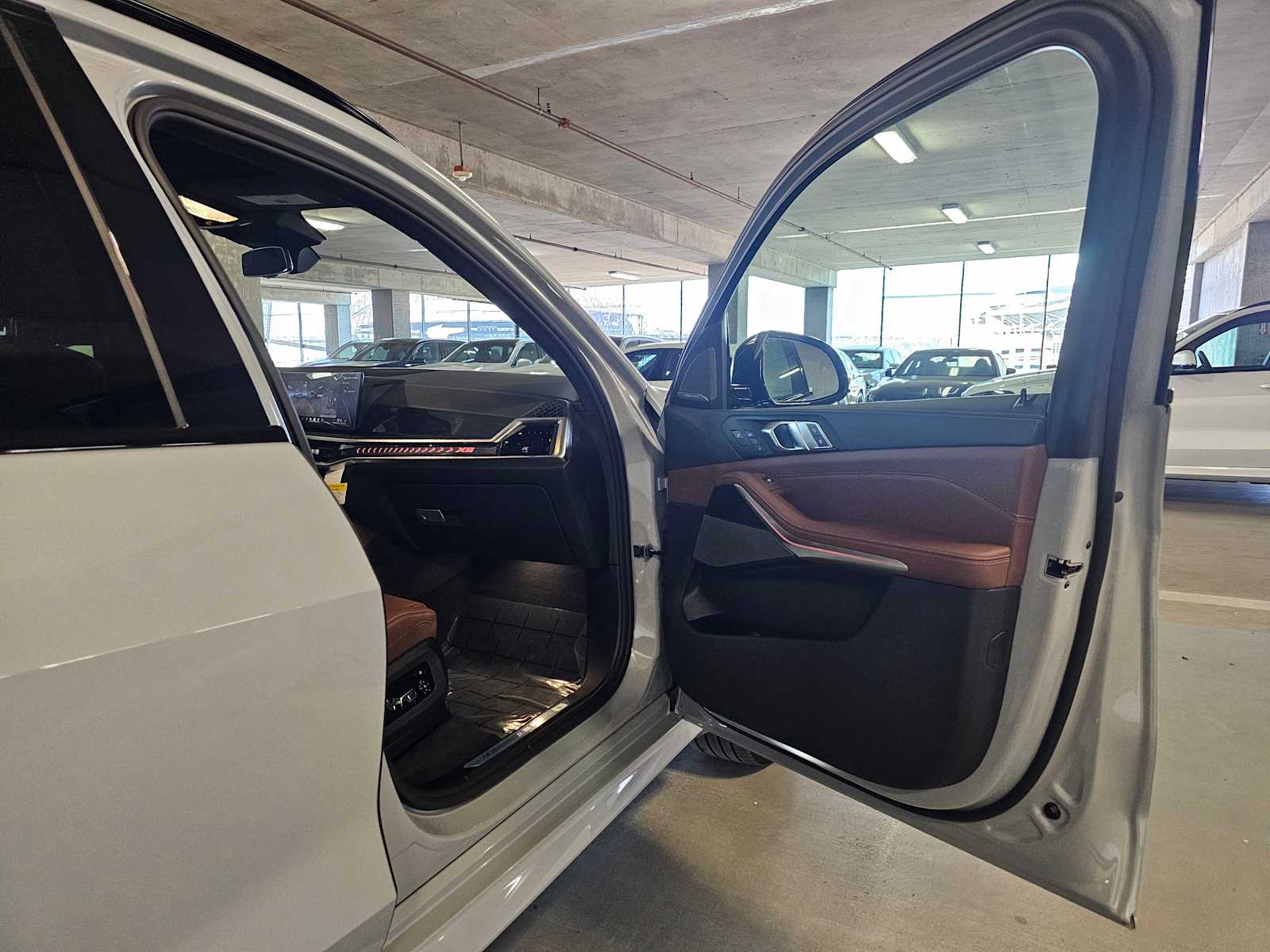 Thumbnail: 2026 BMW X5 - 40