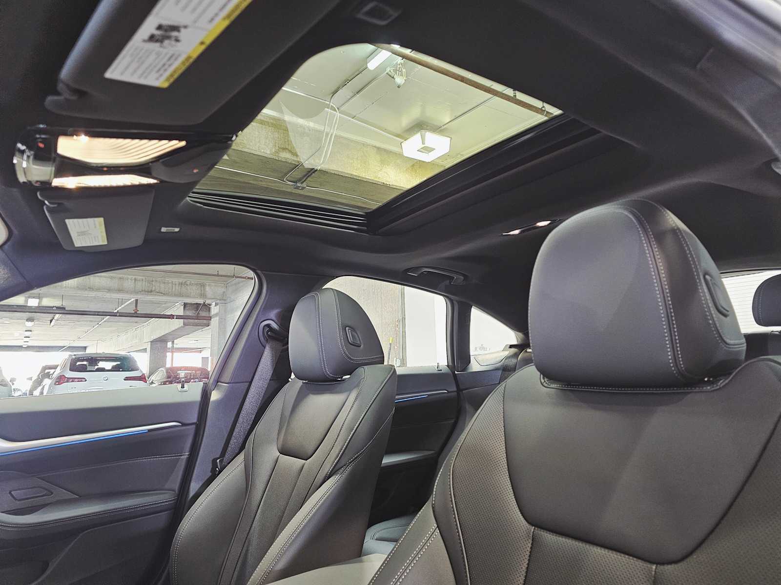 Thumbnail: 2025 BMW i4 - 24