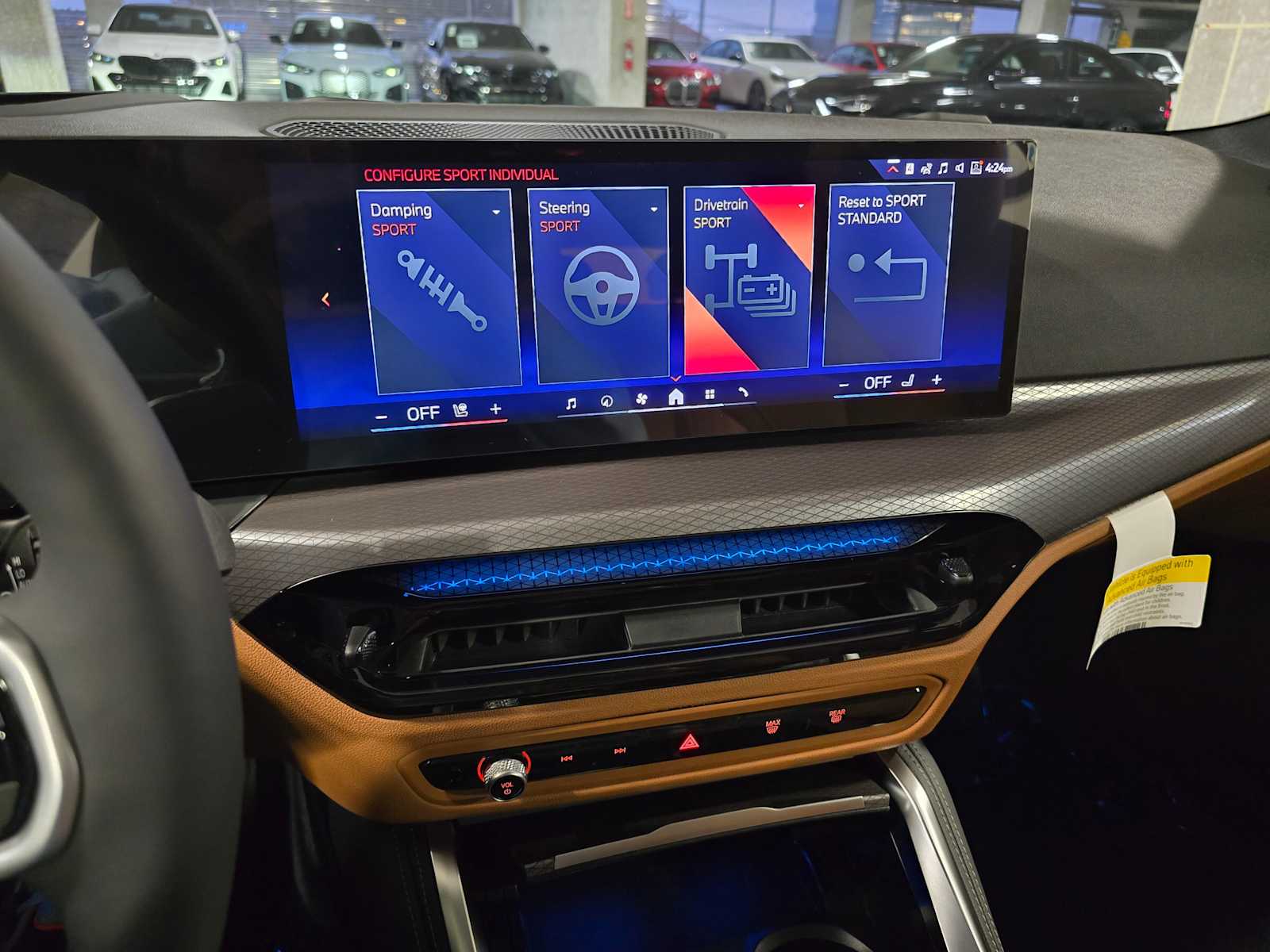 Thumbnail: 2025 BMW i4 - 13