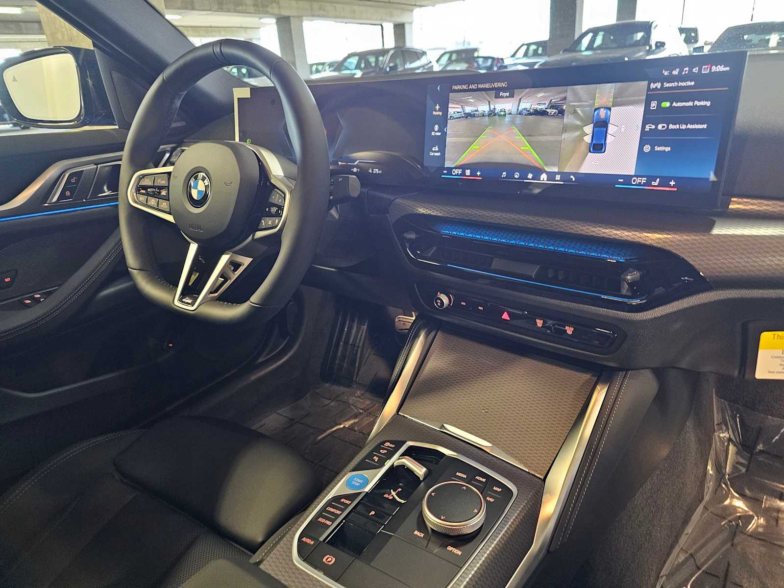 Thumbnail: 2026 BMW i4 - 33