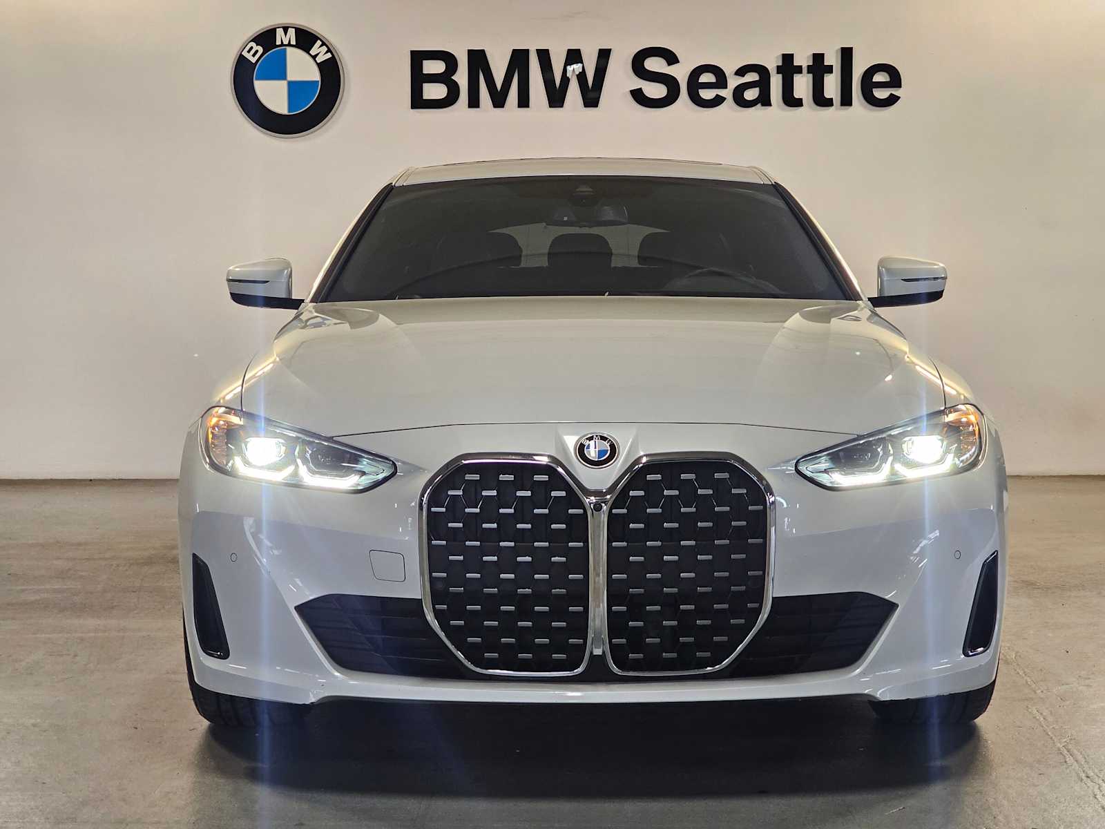 Thumbnail: 2023 BMW 4 Series - 6