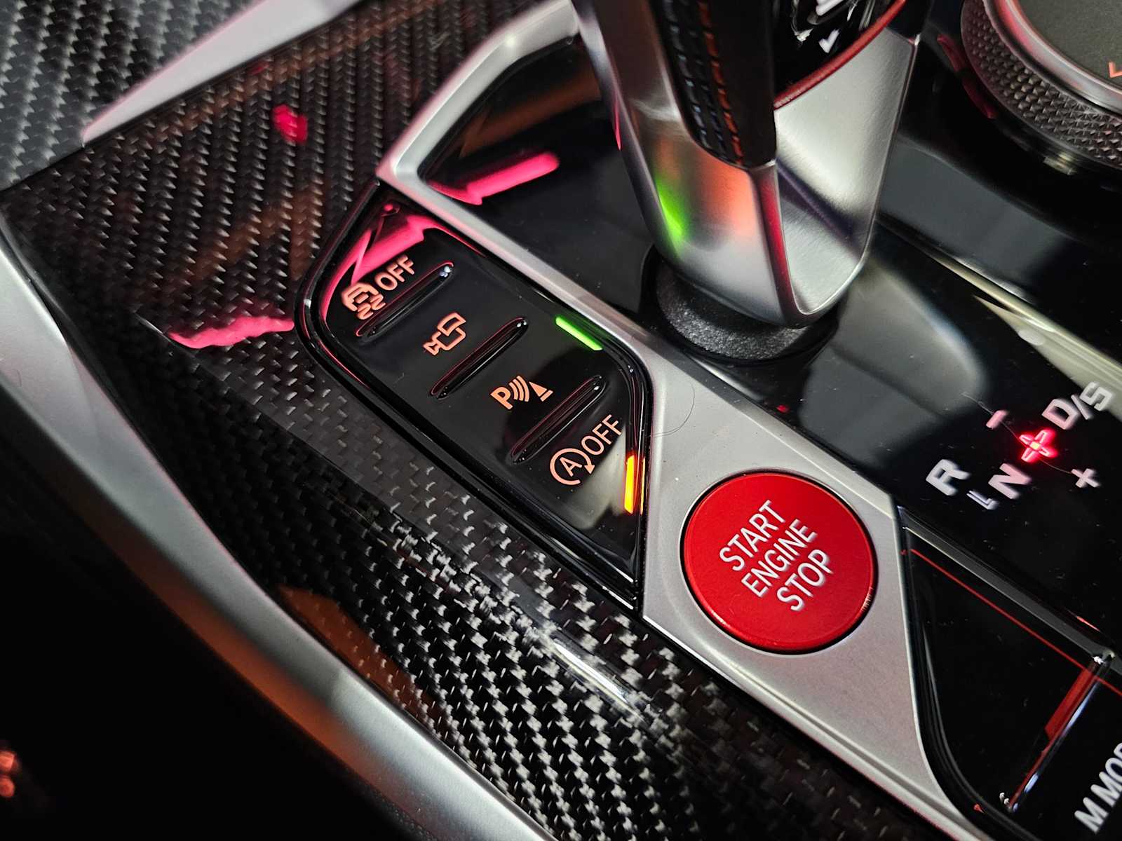 Thumbnail: 2025 BMW M3 - 22