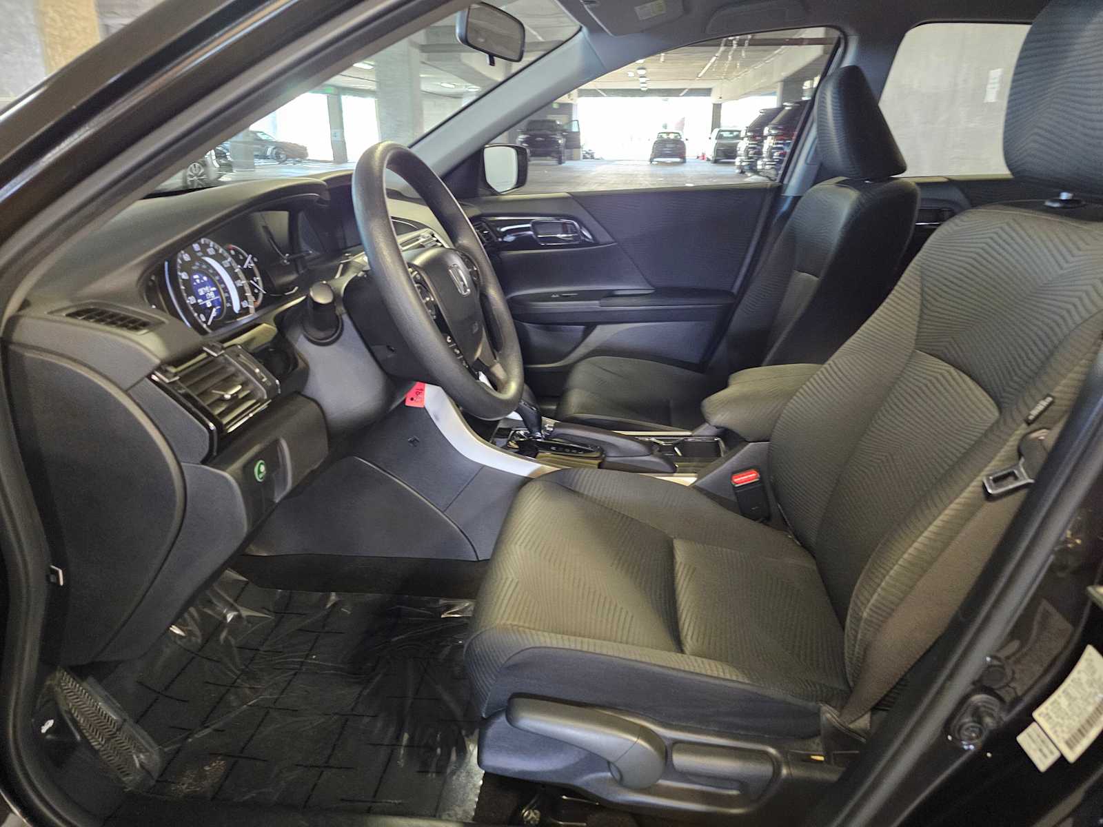 Thumbnail: 2016 Honda Accord - 25