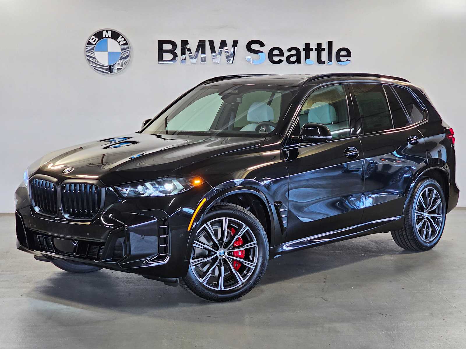 Thumbnail: 2026 BMW X5 - 1