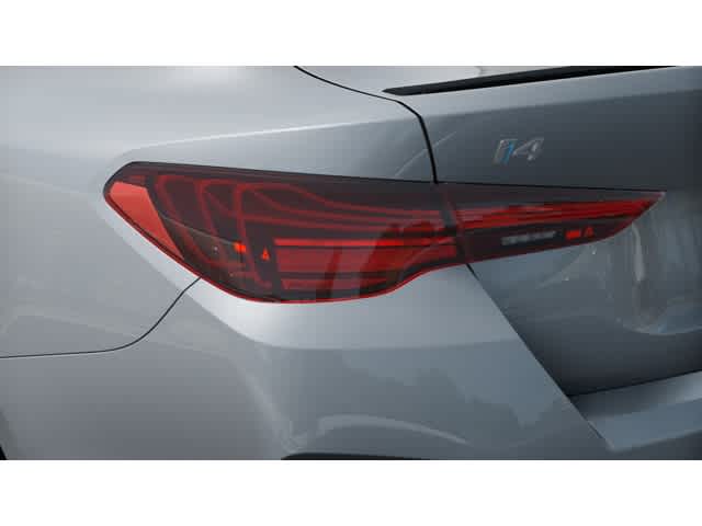 Thumbnail: 2025 BMW i4 - 8