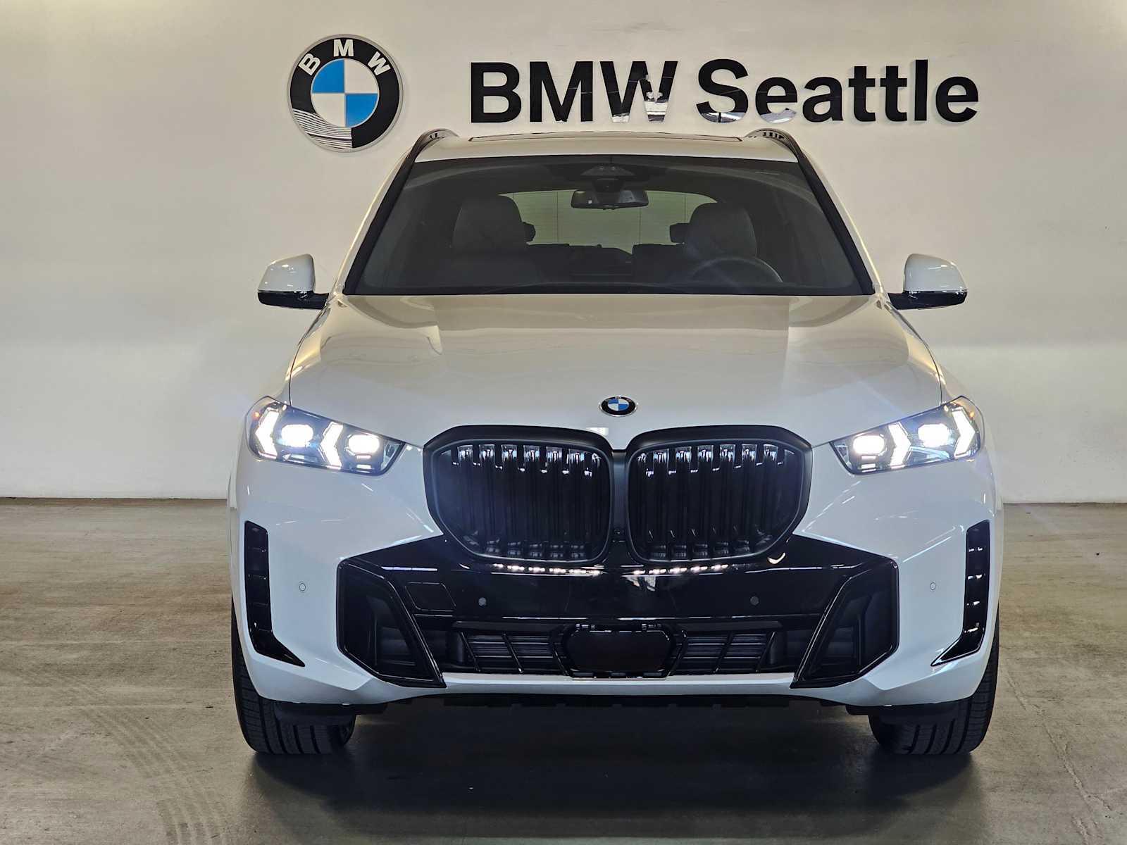 Thumbnail: 2026 BMW X5 - 6