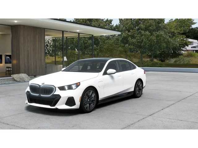 Thumbnail: 2027 BMW 5 Series - 1