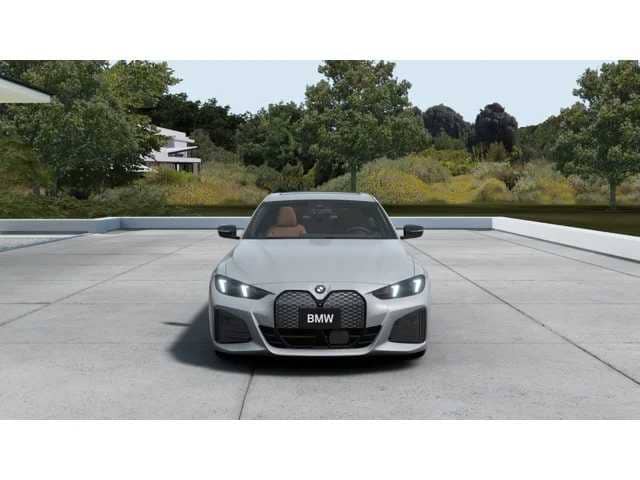 Thumbnail: 2026 BMW i4 - 3
