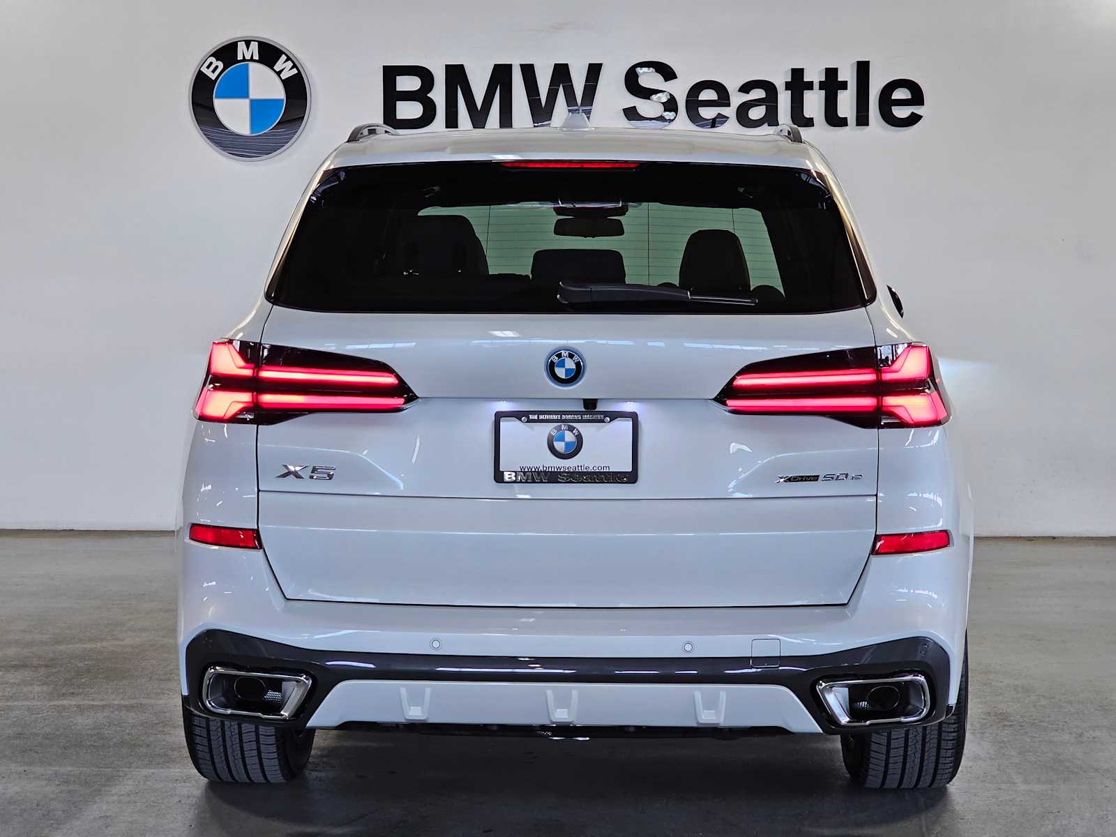 Thumbnail: 2026 BMW X5 - 5
