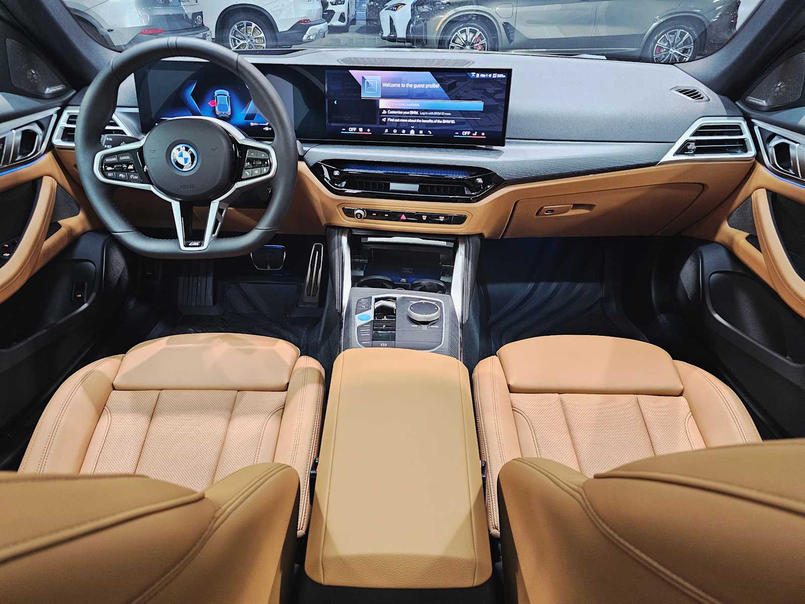 Thumbnail: 2025 BMW i4 - 10