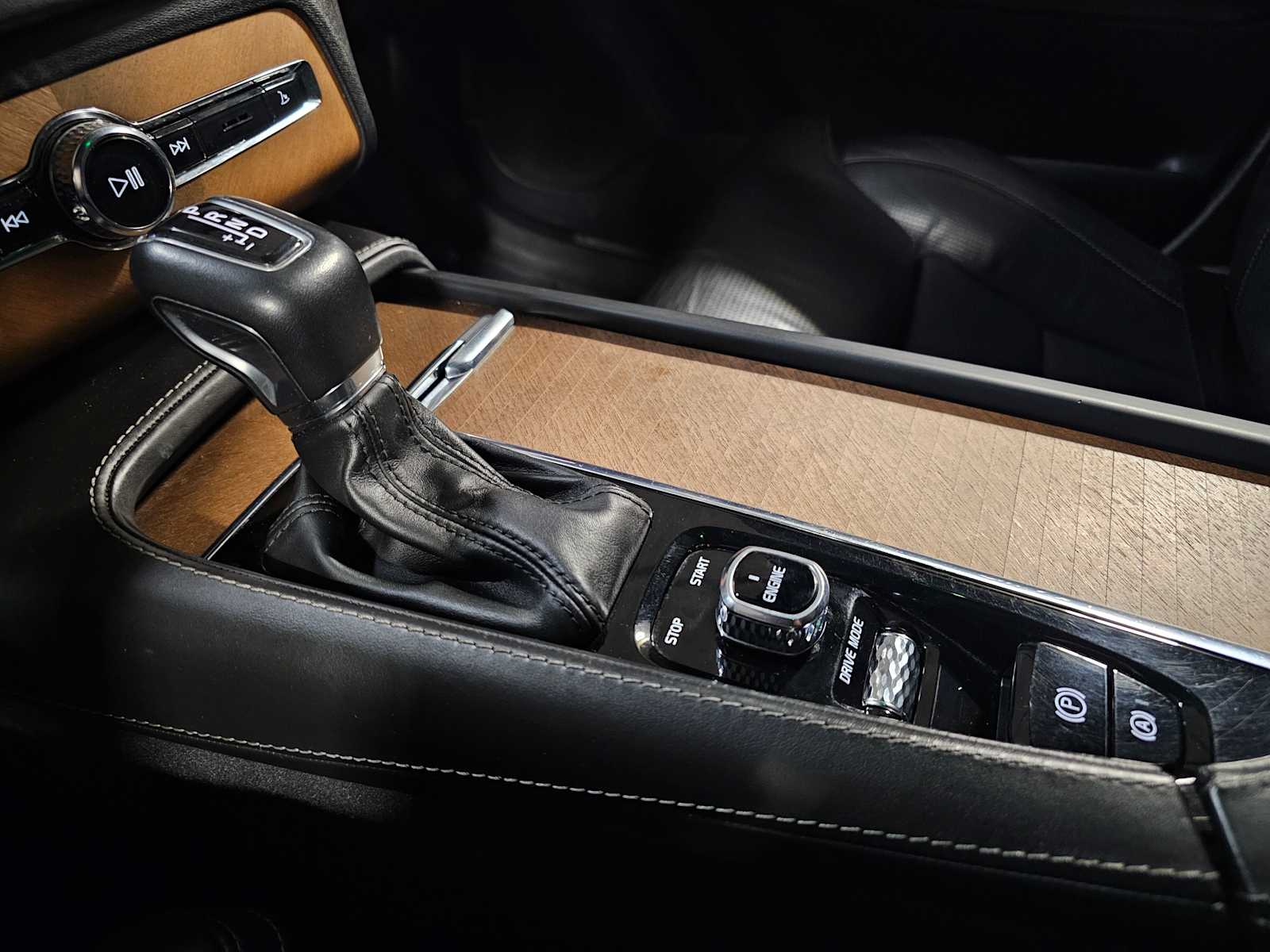 Thumbnail: 2016 Volvo XC90 - 20