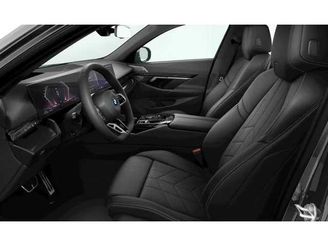 Thumbnail: 2027 BMW 5 Series - 6