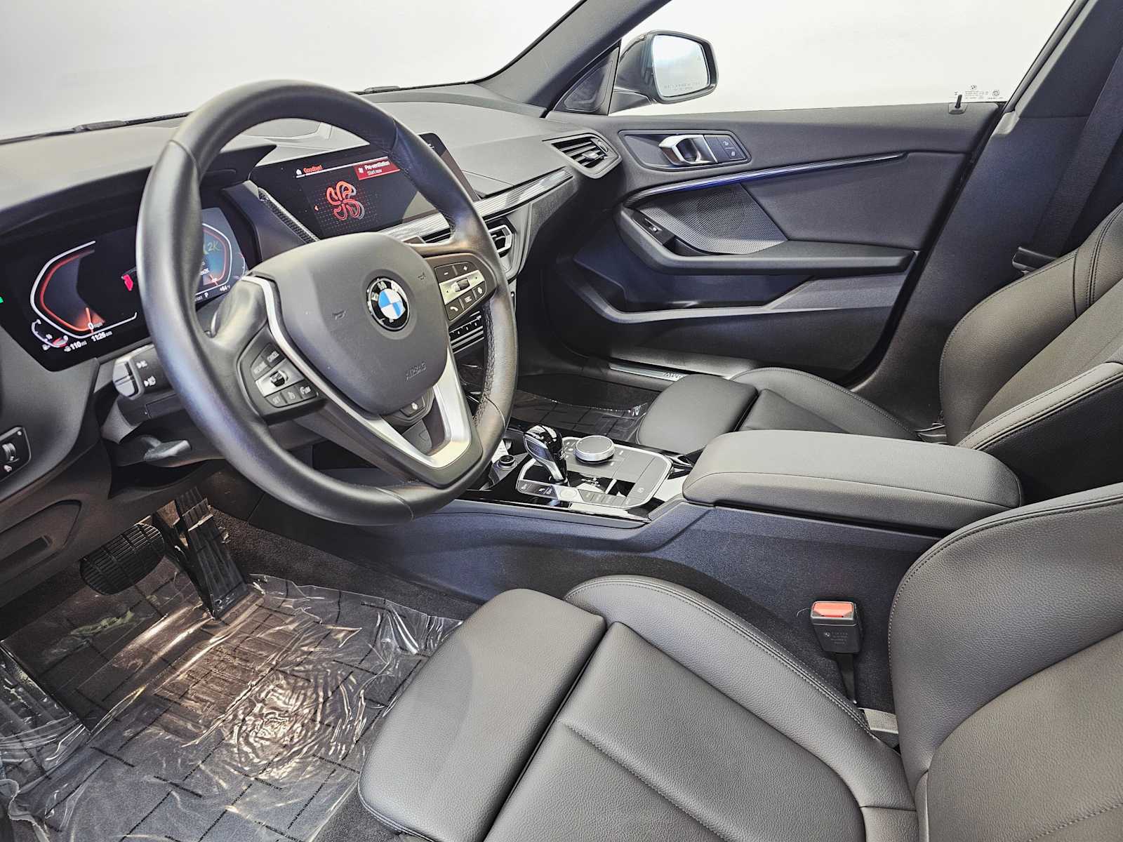 Thumbnail: 2024 BMW 2 Series - 2