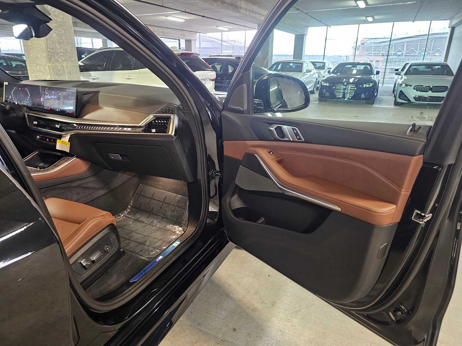 Thumbnail: 2026 BMW X5 - 40