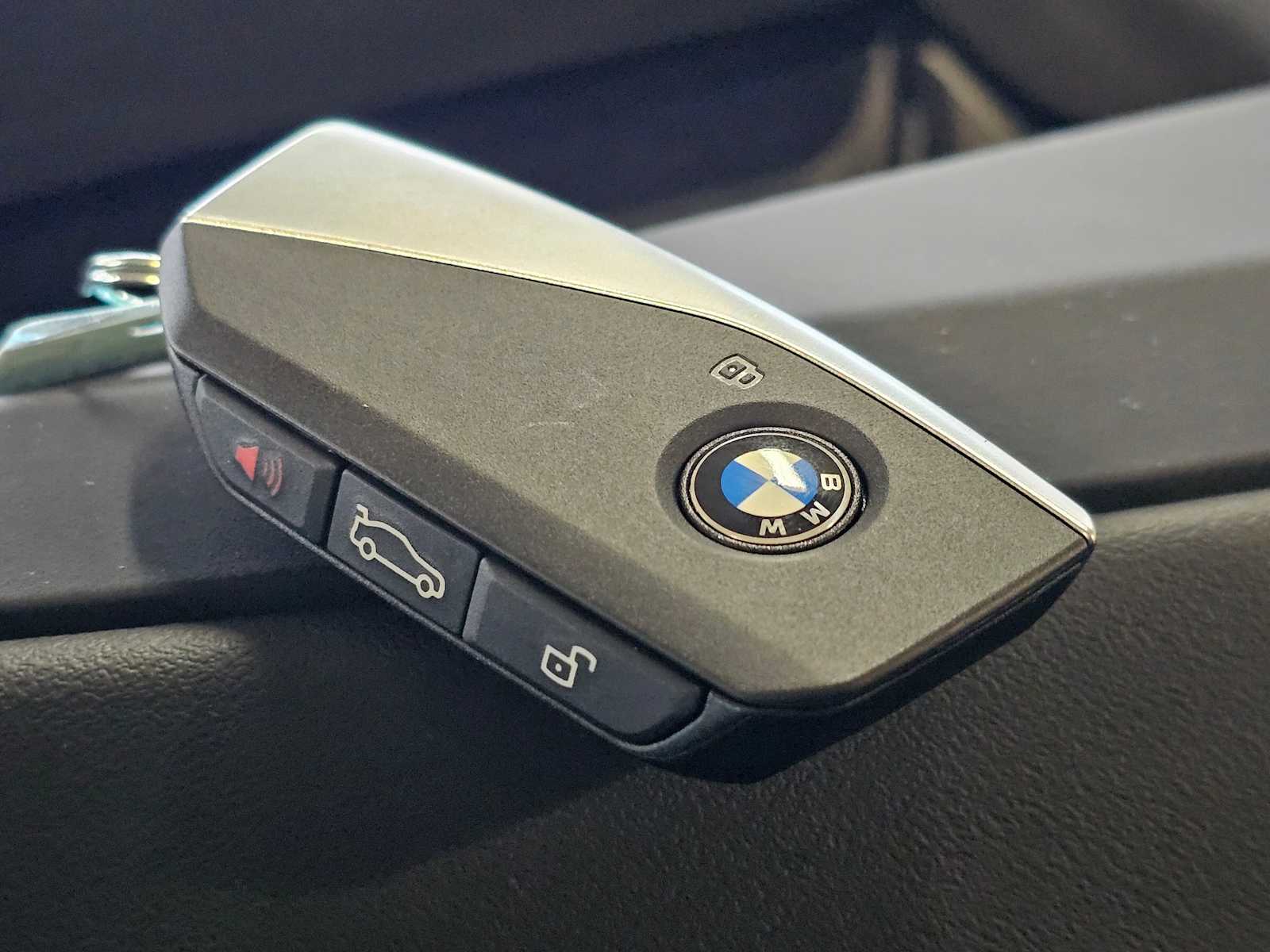 Thumbnail: 2026 BMW X5 - 41