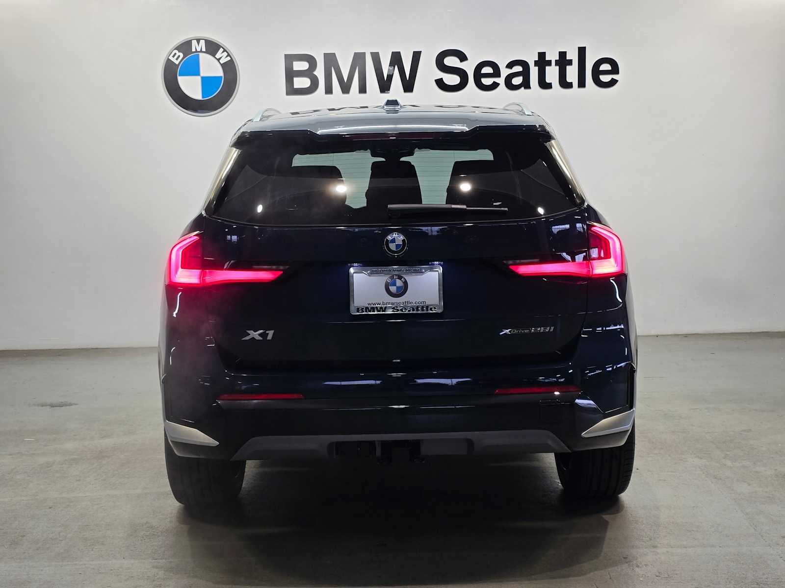 Thumbnail: 2026 BMW X1 - 5